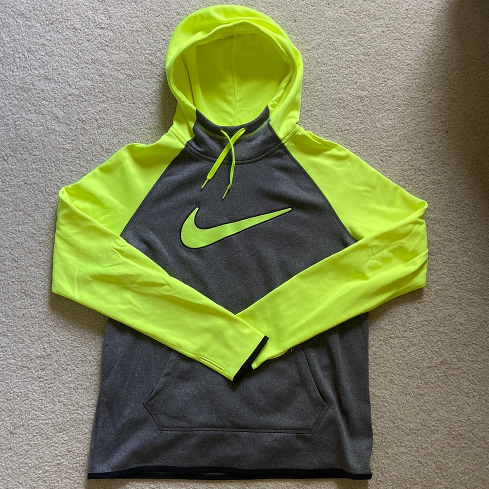 M Nike Therma-Fit Hoodie